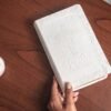 Biblia de Promesas Jesús para Todos (Blanco Marfil)