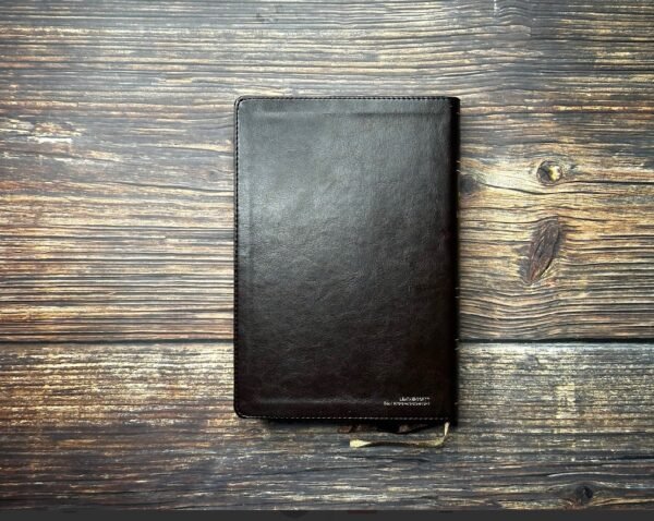 Biblia de Estudio Patrística Marrón