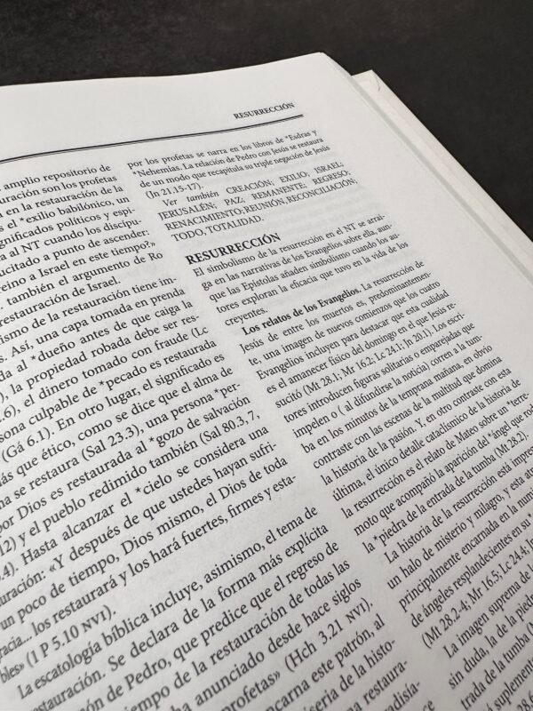 Gran Diccionario Enciclopédico de Imágenes & Símbolos de la Biblia