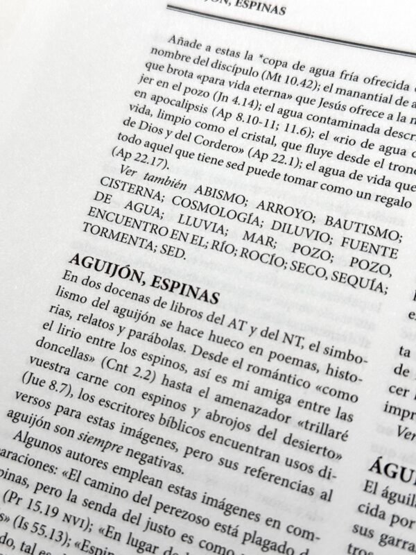 Gran Diccionario Enciclopédico de Imágenes & Símbolos de la Biblia