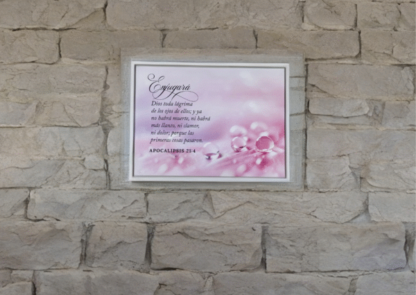 img_9196 Cuadro enmarcado: Enjuagara Dios toda lagrima. (Apocalipsis 21:4)