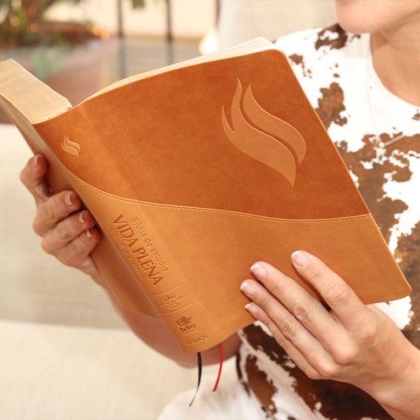 Biblia de Estudio Vida Plena-Ampliada (Marrón)
