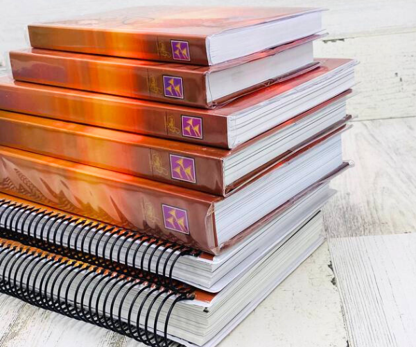 Himnario Celebremos su Gloria Tamaño Manual, Rustico, Letra